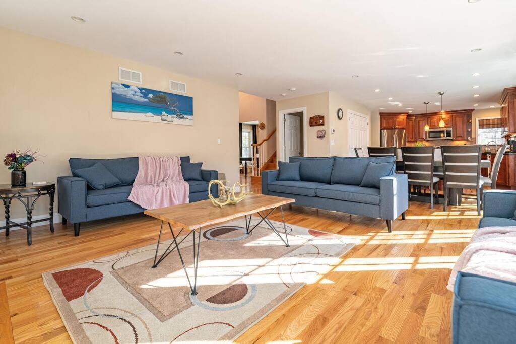 Luxury 4 Bedroom House In Pocono Mountains In Golf Course Near Lake Tobyhanna Εξωτερικό φωτογραφία